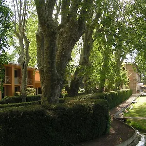 Domaine De Tournon Hotel